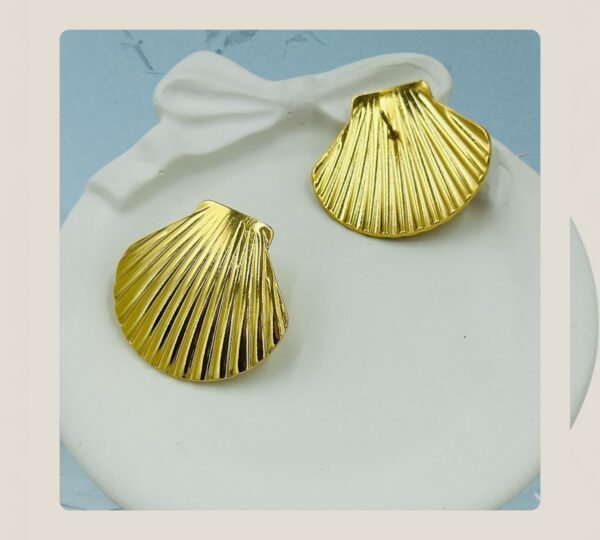 Gold Shell Shaped Statement Earrings for Women | Coastal Inspired Design - Anti-Tarnish