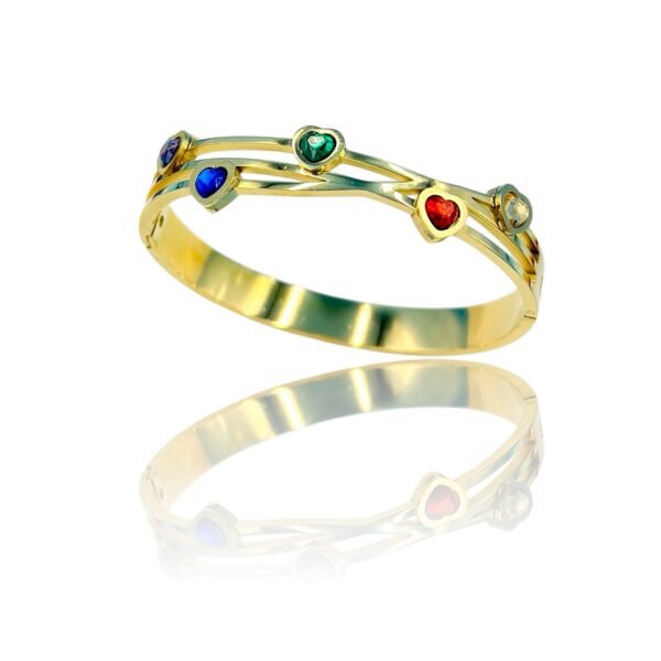 Add a pop of color and love to your wrist with this gold bracelet featuring vibrant multi-colour heart-shaped diamonds
