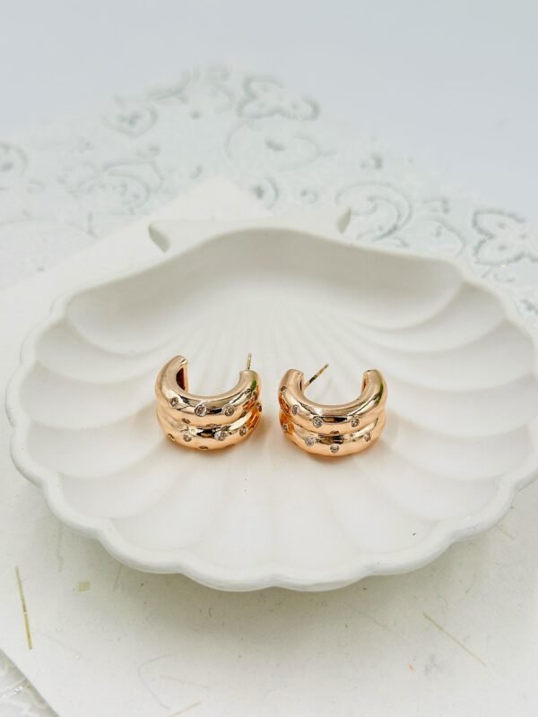 Stylish Chunky Crystal-Studded Hoop Earrings – Rose Gold Finish