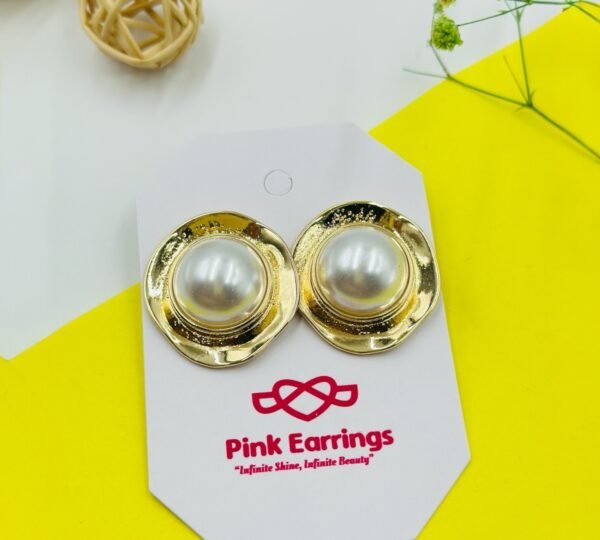 Bold Aura Pearl Dome Studs – Sculpted Gold Frame with Oversized Pearl Center