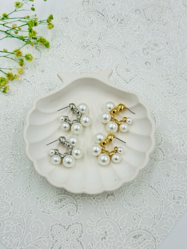 Pearl Cluster Hoop Earrings – Gold & Silver Variants