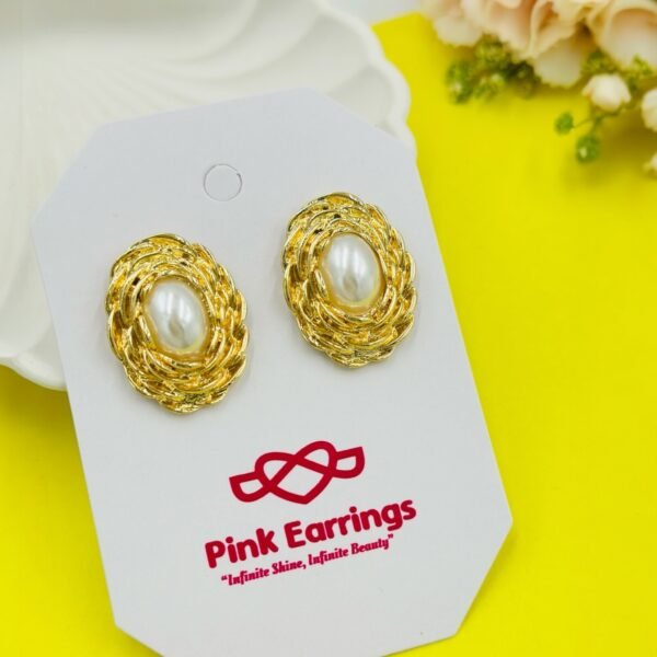 Gilded Woven Oval Studs – Vintage Gold Frame with Pearl Centerpiece