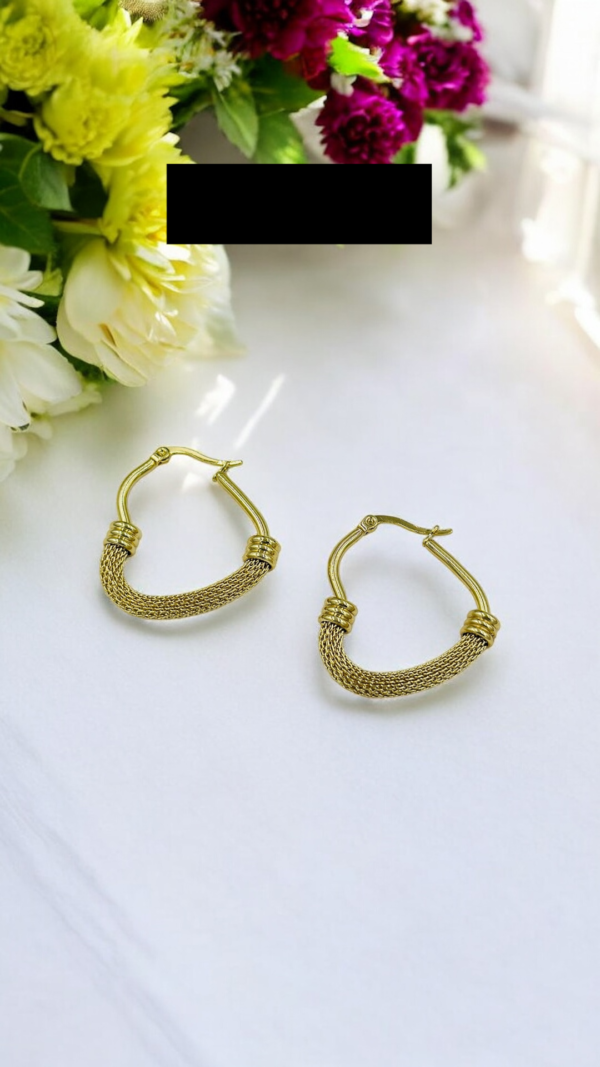 Textured Mesh Gold Hoop Earrings – Stainless Steel, Anti-Tarnish