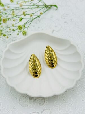 Textured Leaf-Pattern Gold Stud Earrings – Stainless Steel, Anti-Tarnish