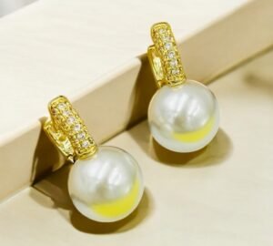 Luxe Pearl Huggie Earrings – Gold Pavé Hoop with Round Pearl Bali Drop