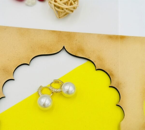 Luxe Pearl Huggie Earrings – Gold Pavé Hoop with Round Pearl Bali Drop