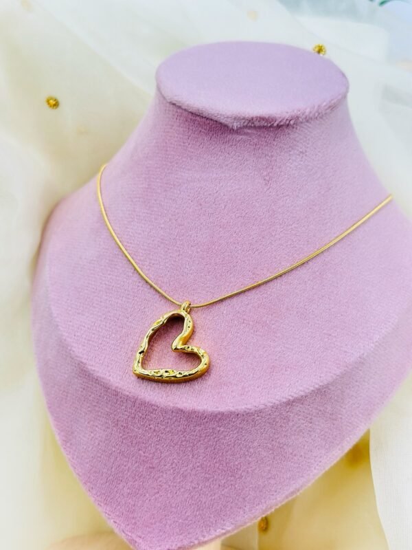 Gold Textured Heart Pendant Necklace – Stainless Steel