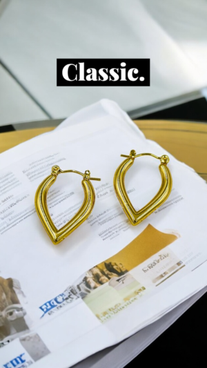 Anti-Tarnish Gold Pointed Teardrop Hoop Earrings – Sleek & Stylish