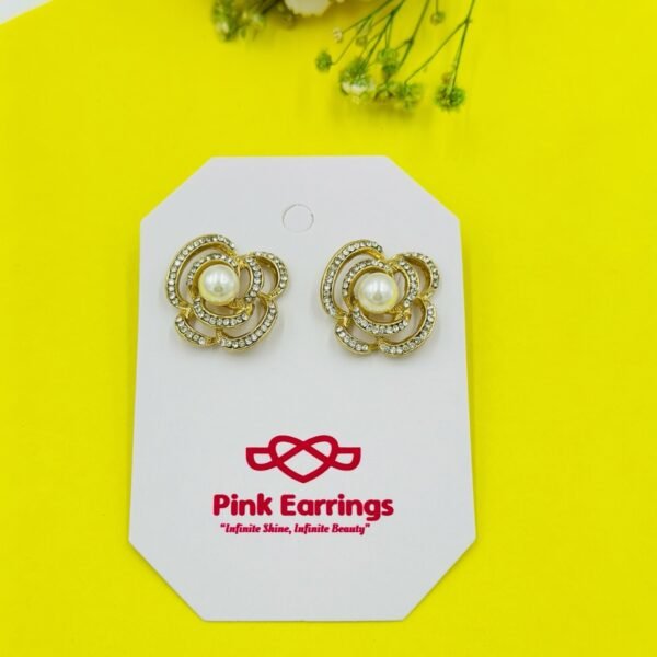 Radiant Bloom Pearl Studs – Crystal-Encrusted Floral Frame with Pearl Center